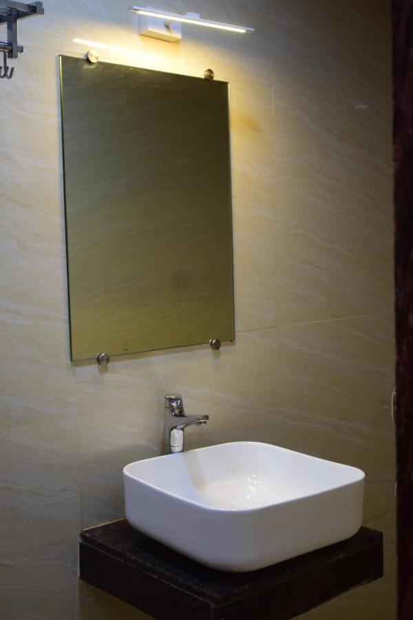 Gateway Suites Mumbai Exteriör bild
